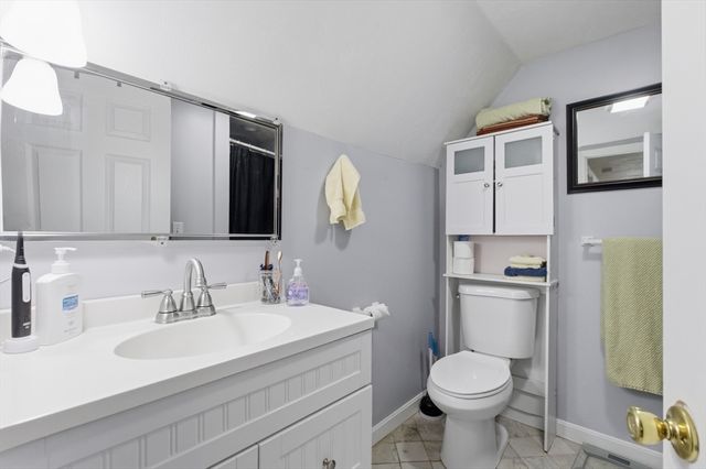 13 Harrison Ave, Bourne, MA 02532