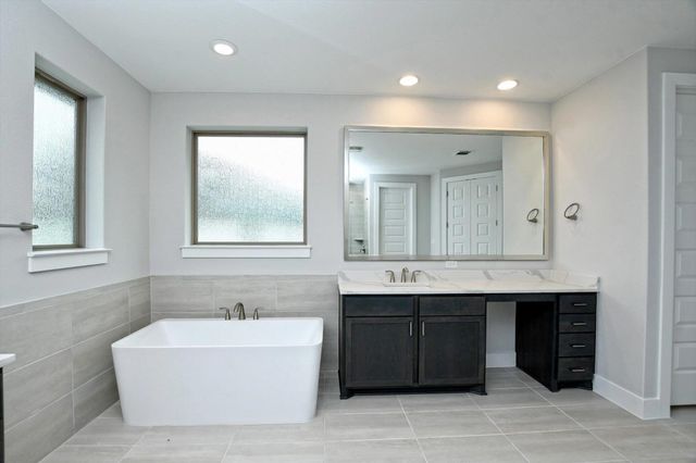 4616 Destination WAY, Jonestown, TX 78645