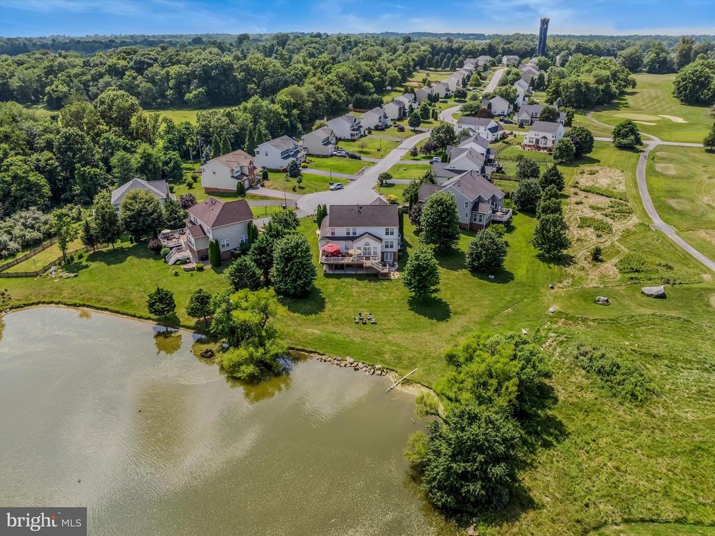 89 AVENEL CT, Charles Town, WV 25414