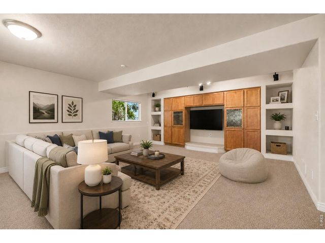 428 Wind River Dr, Windsor, CO 80550