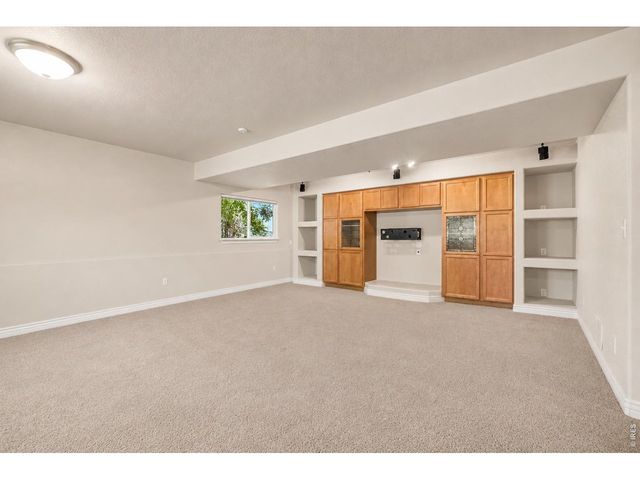 428 Wind River Dr, Windsor, CO 80550