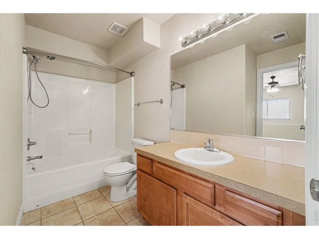 428 Wind River Dr, Windsor, CO 80550