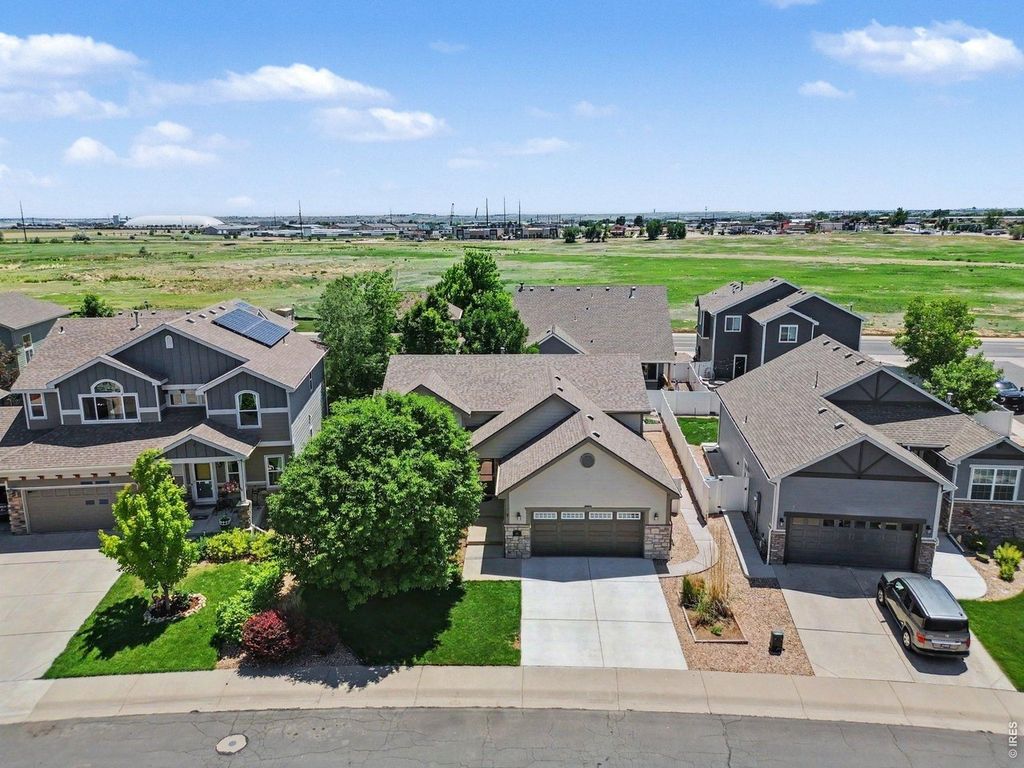 428 Wind River Dr, Windsor, CO 80550