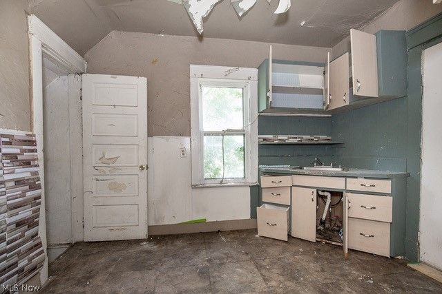 4144 E 120th Street, Cleveland, OH 44105
