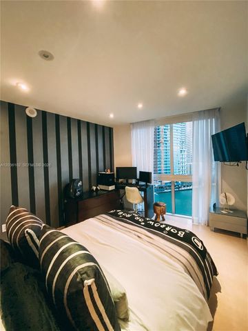 465 Brickell Ave 1101, Miami, FL 33131