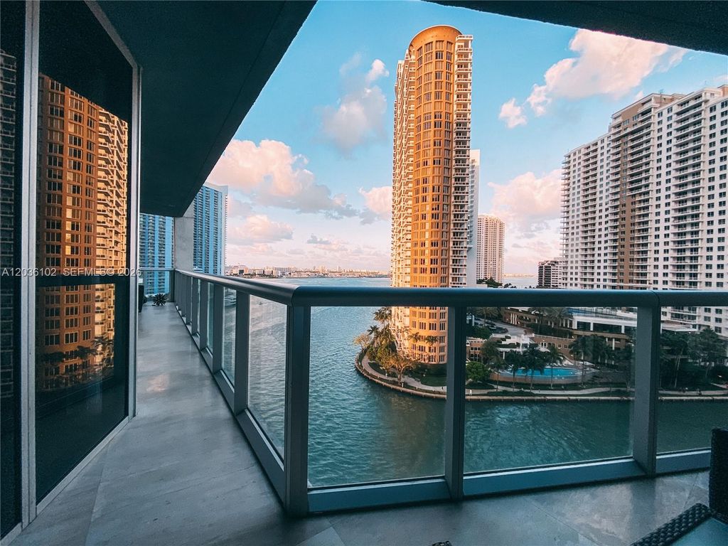 465 Brickell Ave 1101, Miami, FL 33131