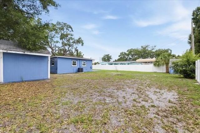 4601 N EMERALD AVENUE, Tampa, FL 33614