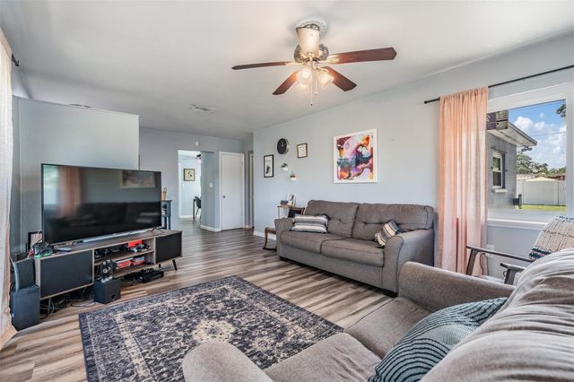 4601 N EMERALD AVENUE, Tampa, FL 33614