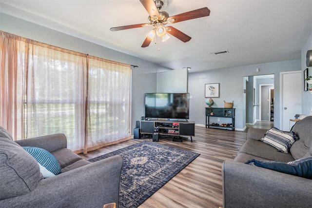 4601 N EMERALD AVENUE, Tampa, FL 33614