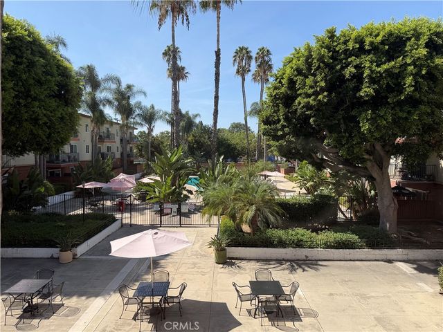 400 N Acacia, Fullerton, CA 92831