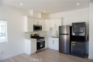 8824 Quartz Avenue, Northridge (los Angeles), CA 91324