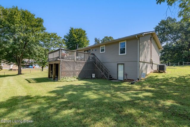 900 Hickory Dr, Vine Grove, KY 40175