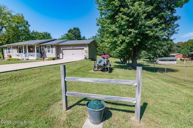 900 Hickory Dr, Vine Grove, KY 40175