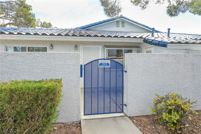 2032 Bavington Drive B, Las Vegas, NV 89108