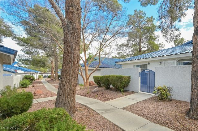 2032 Bavington Drive B, Las Vegas, NV 89108