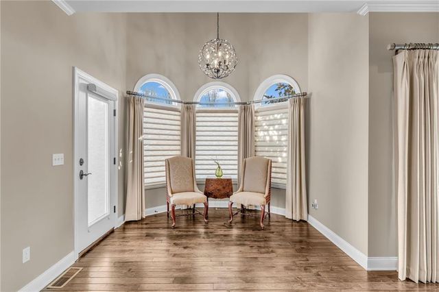 1727 Lake Alvamar Drive, Lawrence, KS 66047