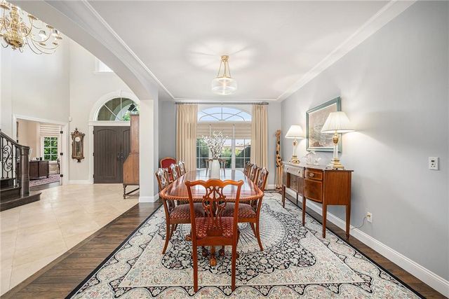 1727 Lake Alvamar Drive, Lawrence, KS 66047