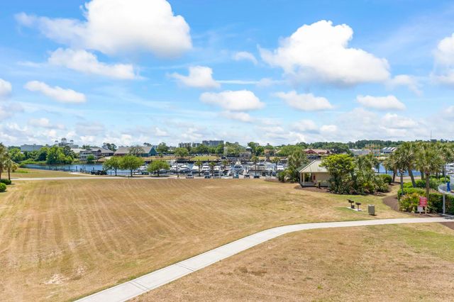 4801 Harbor Pointe Dr Unit 301, North Myrtle Beach, SC 29582