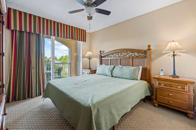 4801 Harbor Pointe Dr Unit 301, North Myrtle Beach, SC 29582