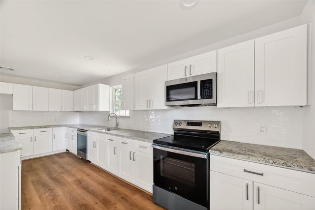 8702 Rinn Street, Houston, TX 77078