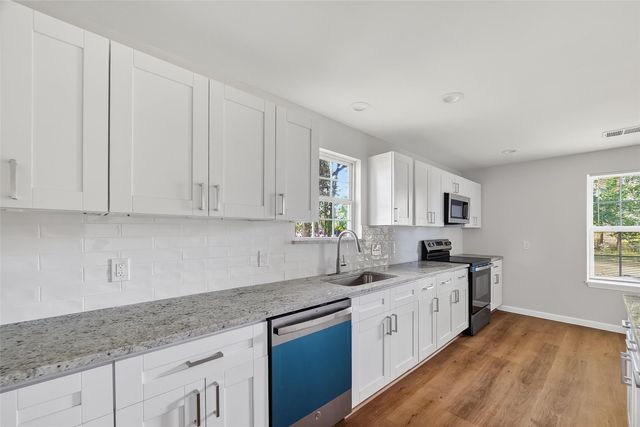 8702 Rinn Street, Houston, TX 77078