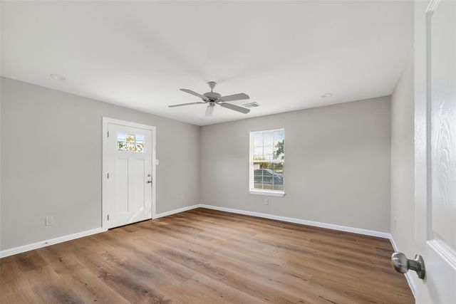 8702 Rinn Street, Houston, TX 77078