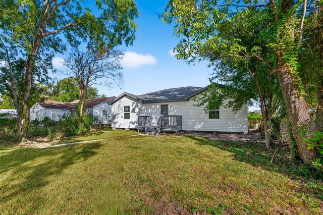 8702 Rinn Street, Houston, TX 77078