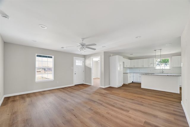 8702 Rinn Street, Houston, TX 77078