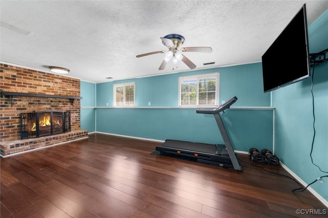 9120 Pepperidge Rd, Chesterfield, VA 23236
