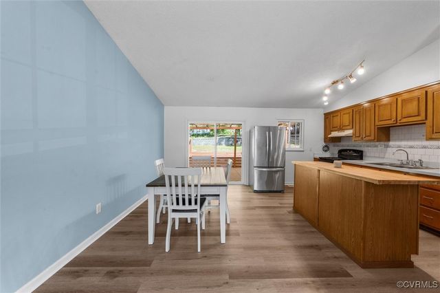 9120 Pepperidge Rd, Chesterfield, VA 23236