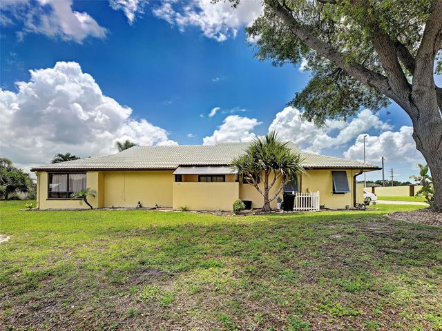 20 IDLE SANDS DRIVE, Venice, FL 34293