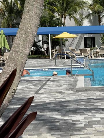 132 Newport I 132, Deerfield Beach, FL 33442