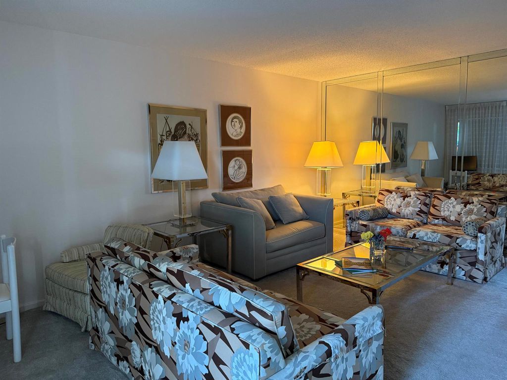 132 Newport I 132, Deerfield Beach, FL 33442