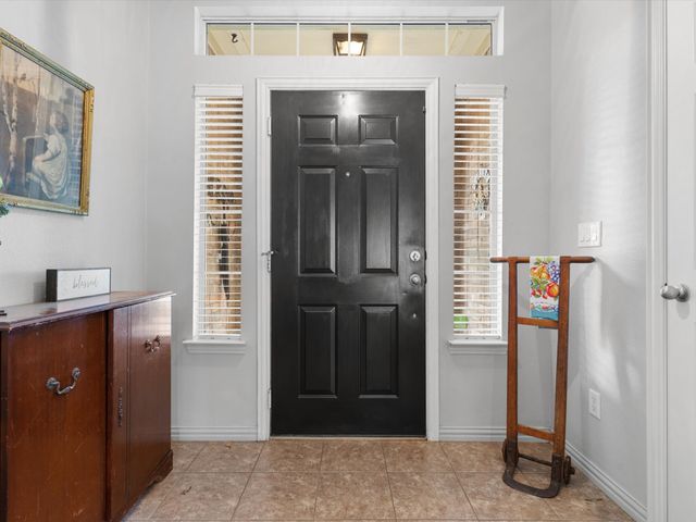 170 Greathouse Village, Decatur, TX 76234