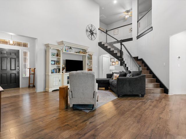 170 Greathouse Village, Decatur, TX 76234