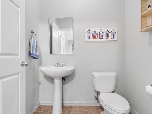 170 Greathouse Village, Decatur, TX 76234