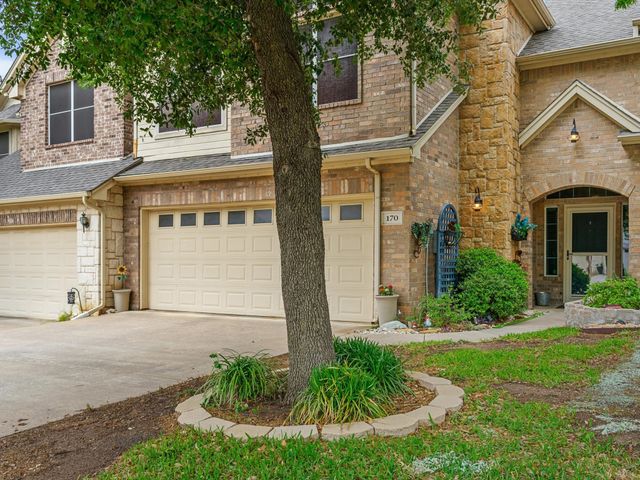 170 Greathouse Village, Decatur, TX 76234