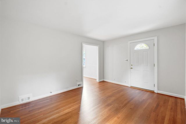 3731 2ND ST S, Arlington, VA 22204