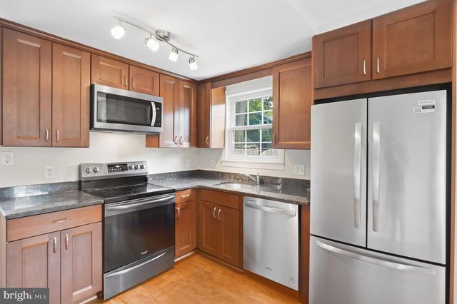 3731 2ND ST S, Arlington, VA 22204