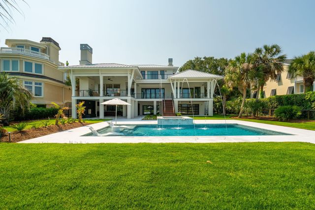 11 Tabby Lane, Isle Of Palms, SC 29451