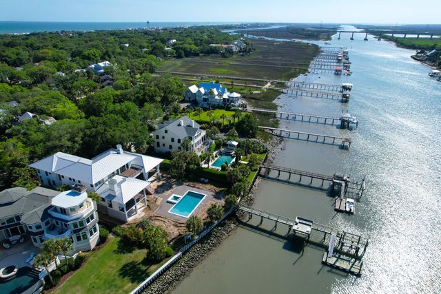 11 Tabby Lane, Isle Of Palms, SC 29451