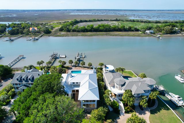 11 Tabby Lane, Isle Of Palms, SC 29451