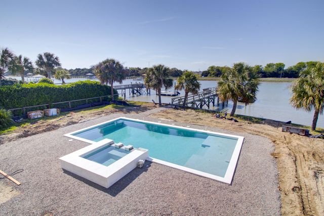 11 Tabby Lane, Isle Of Palms, SC 29451