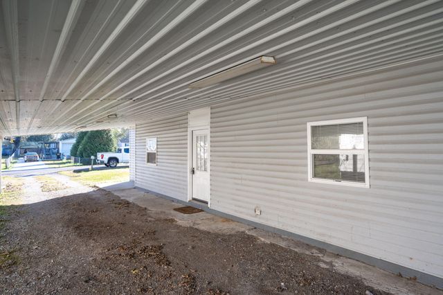 276 S Center Street, Rossville, GA 30741