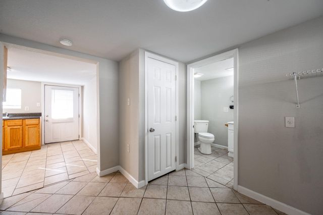 276 S Center Street, Rossville, GA 30741