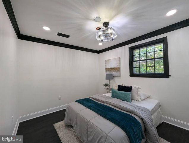 2208 WAKEFIELD ST, Alexandria, VA 22308