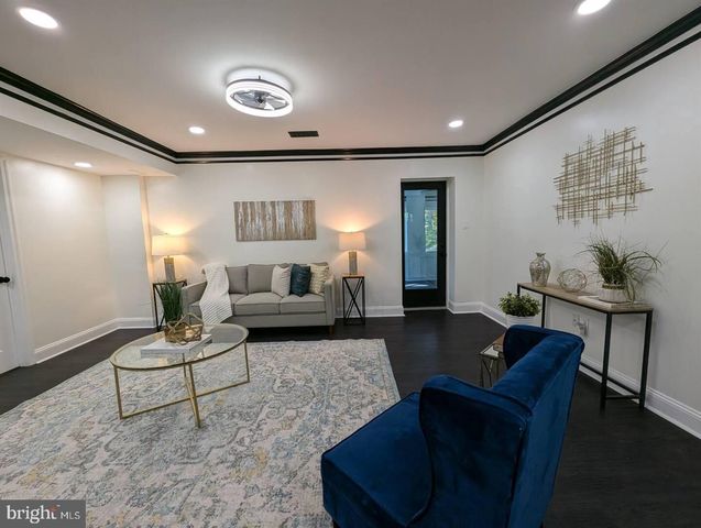 2208 WAKEFIELD ST, Alexandria, VA 22308