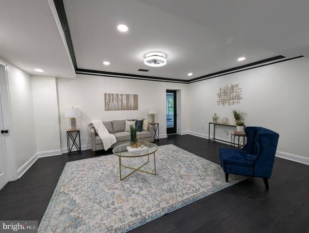 2208 WAKEFIELD ST, Alexandria, VA 22308
