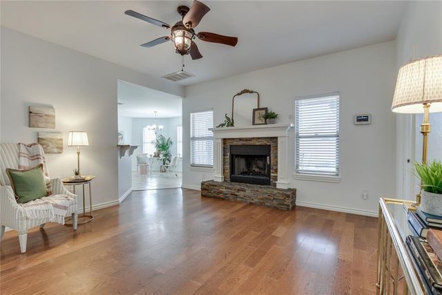 202 N Westminster Way, Mustang, OK 73064