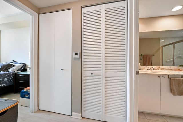 18800 NE 29th Avenue 816, Aventura, FL 33180